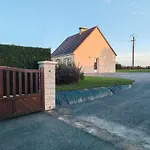 Casa de Férias De L 'entre 2 Côtes Picauville